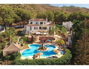 Dom na sprzedaż, Hiszpania Malaga Maro Nerja, 1 200 000 euro (5 172 000 zł), 642 m2, 625