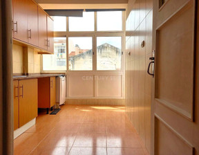Mieszkanie na sprzedaż, Portugalia Sintra, 186 999 dolar (740 514 zł), 56,4 m2, 98951610