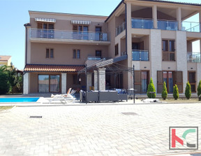 Dom na sprzedaż, Chorwacja Medulin, 1 705 872 dolar (6 806 427 zł), 450 m2, 85530840