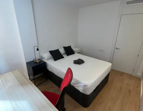 Kawalerka do wynajęcia, Hiszpania Madrid Avenida del Mediterráneo, 1005 dolar (4109 zł), 108 m2, 101412108