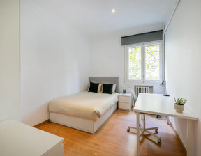 Kawalerka do wynajęcia, Hiszpania Barcelona Carrer de Santaló, 1030 dolar (4274 zł), 160 m2, 103092204