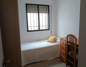 Kawalerka do wynajęcia, Hiszpania Sevilla Calle Don Fadrique, 358 dolar (1384 zł), 120 m2, 94353782