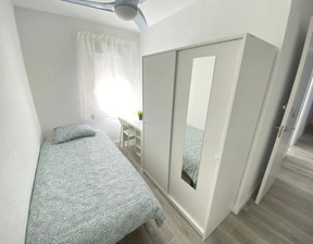 Kawalerka do wynajęcia, Hiszpania Madrid Calle del Mar de las Antillas, 375 dolar (1568 zł), 90 m2, 94729125