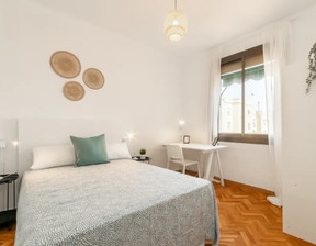 Kawalerka do wynajęcia, Hiszpania Barcelona Carrer de la Indústria, 865 dolar (3537 zł), 80 m2, 96319641