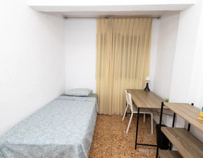 Kawalerka do wynajęcia, Hiszpania Valencia Calle Explorador Andrés, 395 dolar (1529 zł), 90 m2, 97060073