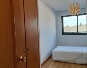 Kawalerka do wynajęcia, Hiszpania Valencia Carrer Riu Jalón, 364 dolar (1511 zł), 90 m2, 97161649