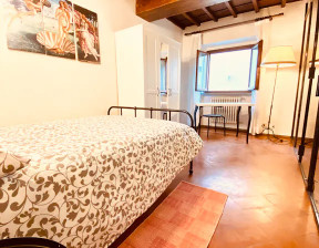 Kawalerka do wynajęcia, Włochy Florence Via dei Magalotti, 535 dolar (2143 zł), 70 m2, 98189137