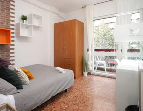 Kawalerka do wynajęcia, Hiszpania Barcelona Carrer de Roger de Llúria, 983 dolar (3806 zł), 460 m2, 90198975