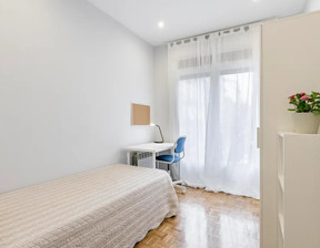 Kawalerka do wynajęcia, Hiszpania Madrid Calle de Andrés Mellado, 585 dolar (2345 zł), 90 m2, 90201006