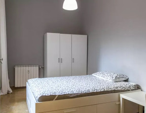 Kawalerka do wynajęcia, Włochy Rome Via Aquileia, 897 dolar (3667 zł), 120 m2, 90210974