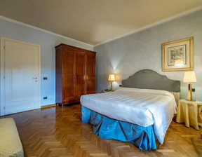 Mieszkanie do wynajęcia, Włochy Florence Via dei Martelli, 7614 dolar (30 531 zł), 60 m2, 90227052