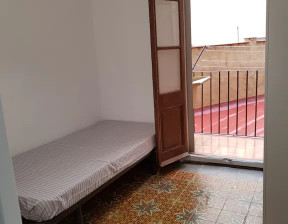 Kawalerka do wynajęcia, Hiszpania Barcelona Carrer de Roger de Flor, 603 dolar (2333 zł), 70 m2, 90220074