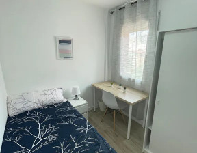 Kawalerka do wynajęcia, Hiszpania Barcelona Passeig del Verdum, 536 dolar (2075 zł), 85 m2, 90758779