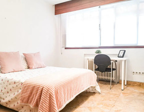 Kawalerka do wynajęcia, Hiszpania Madrid Calle de Beatriz de Bobadilla, 639 dolar (2671 zł), 220 m2, 90808964