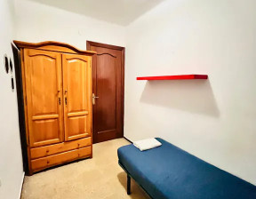 Kawalerka do wynajęcia, Hiszpania Barcelona Carrer de Nàpols, 422 dolar (1765 zł), 90 m2, 90905664