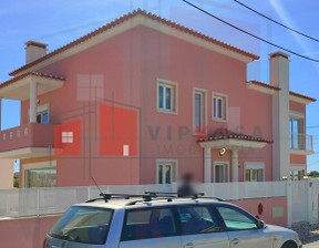 Dom na sprzedaż, Portugalia Almada Charneca da Caparica e Sobreda, 589 352 dolar (2 375 089 zł), 254,48 m2, 98738017
