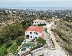 Dom na sprzedaż, Hiszpania Mijas, 604 109 dolar (2 470 805 zł), 261 m2, 96416098