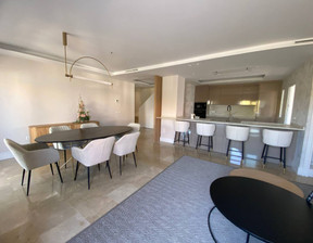 Mieszkanie na sprzedaż, Hiszpania Marbella, 1 064 036 dolar (4 288 064 zł), 195 m2, 98323162