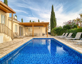 Dom na sprzedaż, Cypr Tala RCWM+P6V, Tala 8577, Cyprus, 595 570 dolar (2 400 147 zł), 239 m2, 97771236