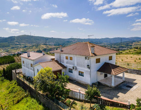Dom na sprzedaż, Portugalia Leiria, 315 285 dolar (1 270 597 zł), 249 m2, 96118882