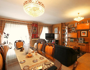 Dom na sprzedaż, Hiszpania Madrid, 452 297 dolar (1 782 048 zł), 248 m2, 96054210