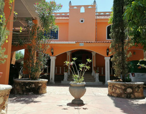 Dom na sprzedaż, Meksyk Mérida 410a C. , 192 273 dolar (778 706 zł), 572,02 m2, 75479274