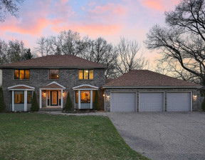 Dom na sprzedaż, Usa Burnsville 105 Krestwood Drive, 575 000 dolar (2 294 250 zł), 368,92 m2, 97414793