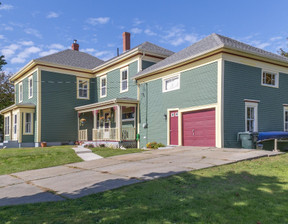 Dom na sprzedaż, Kanada Yarmouth 50 Albert Street, 291 933 dolar (1 150 218 zł), 258,46 m2, 97014180