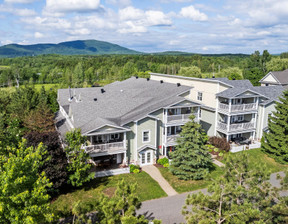 Mieszkanie na sprzedaż, Kanada Bromont 124 Boul. de Bromont, Bromont, QC J2J2K8, CA, 320 569 dolar (1 230 987 zł), 89 m2, 98540945