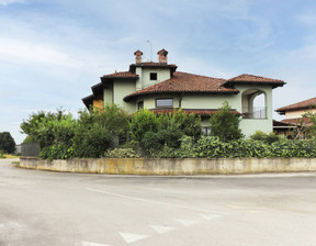 Dom na sprzedaż, Włochy Fossano Via del Lucchetto,, 606 482 dolar (2 438 056 zł), 300 m2, 99938731