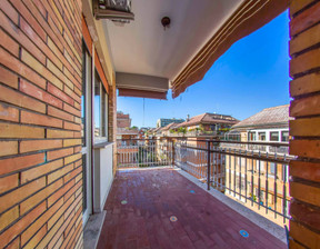 Mieszkanie na sprzedaż, Włochy Roma Via Bartolomeo Massalongo, 291 272 dolar (1 147 612 zł), 103 m2, 95167050