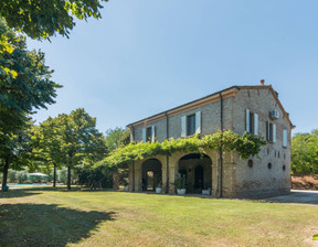 Dom na sprzedaż, Włochy Cesena Via San Michele,, 1 186 250 dolar (4 768 725 zł), 250 m2, 93329929