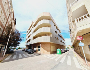 Mieszkanie na sprzedaż, Hiszpania Torrevieja, 161 345 dolar (658 289 zł), 70 m2, 97590055