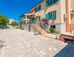 Dom na sprzedaż, Chorwacja Zadar, 1 652 563 dolar (6 511 098 zł), 450 m2, 93178499