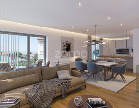 Mieszkanie na sprzedaż, Portugalia Cascais, 1 263 611 dolar (5 168 167 zł), 140 m2, 81422193