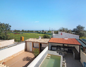 Dom na sprzedaż, Portugalia Tavira Rua Avelino Dias Custódio, 847 399 dolar (3 254 014 zł), 180 m2, 92253967