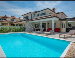 Dom na sprzedaż, Chorwacja Umag, 1 641 901 dolar (6 469 091 zł), 222 m2, 93490254
