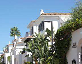 Dom na sprzedaż, Hiszpania Estepona, 615 511 dolar (2 363 561 zł), 198 m2, 100783834