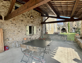 Dom na sprzedaż, Francja Vals-Les-Bains, 313 351 dolar (1 203 267 zł), 222 m2, 95484404