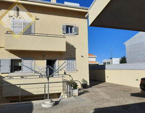 Dom na sprzedaż, Portugalia Vila Nova De Gaia, 601 406 dolar (2 423 667 zł), 230 m2, 94513318