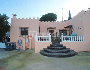 Dom na sprzedaż, Hiszpania Málaga Alhaurín de la Torre, Pinos de Alhaurín, 485 050 dolar (1 983 853 zł), 243 m2, 94745422