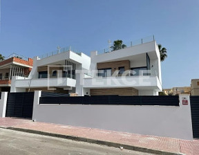 Dom na sprzedaż, Hiszpania Alicante Orihuela, Villamartín, 487 397 dolar (1 964 210 zł), 154 m2, 94743988
