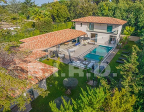 Dom na sprzedaż, Francja Saint-Tropez, 6 241 009 dolar (25 525 726 zł), 300 m2, 101928844