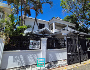 Dom na sprzedaż, Dominikana Santiago De Los Caballeros Llanos de Gurabo I, 253 000 dolar (996 820 zł), 194 m2, 95402130