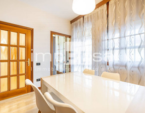 Mieszkanie na sprzedaż, Włochy Venezia Redentore - Giudecca, 357 504 dolar (1 426 440 zł), 74 m2, 94951307