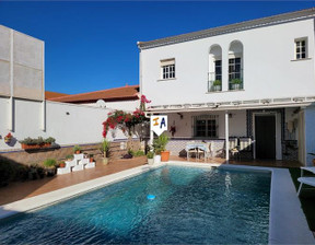 Dom na sprzedaż, Hiszpania Malaga, Humilladero 1 C. Francisco Giner de los Ríos, 194 948 dolar (789 539 zł), 158 m2, 95701785