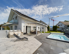 Dom na sprzedaż, Szwajcaria Oberriet, 1 529 503 dolar (6 026 241 zł), 184 m2, 96249839