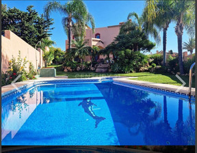 Dom na sprzedaż, Hiszpania Málaga, 756 511 dolar (3 048 741 zł), 276 m2, 98155124