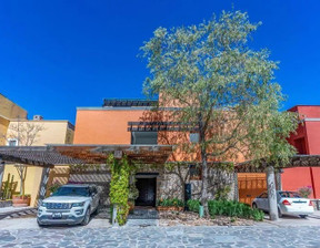 Mieszkanie na sprzedaż, Meksyk San Miguel De Allende 50 Prolongación Santo Domingo, 569 000 dolar (2 184 960 zł), 200,02 m2, 100109077