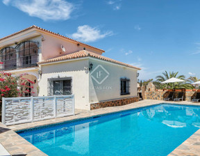 Dom na sprzedaż, Hiszpania Velez Malaga, 910 988 dolar (3 716 831 zł), 425 m2, 96555343